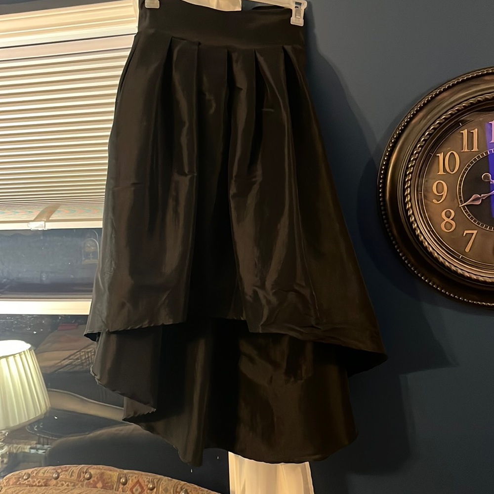 Asymmetric, high waisted skirt
